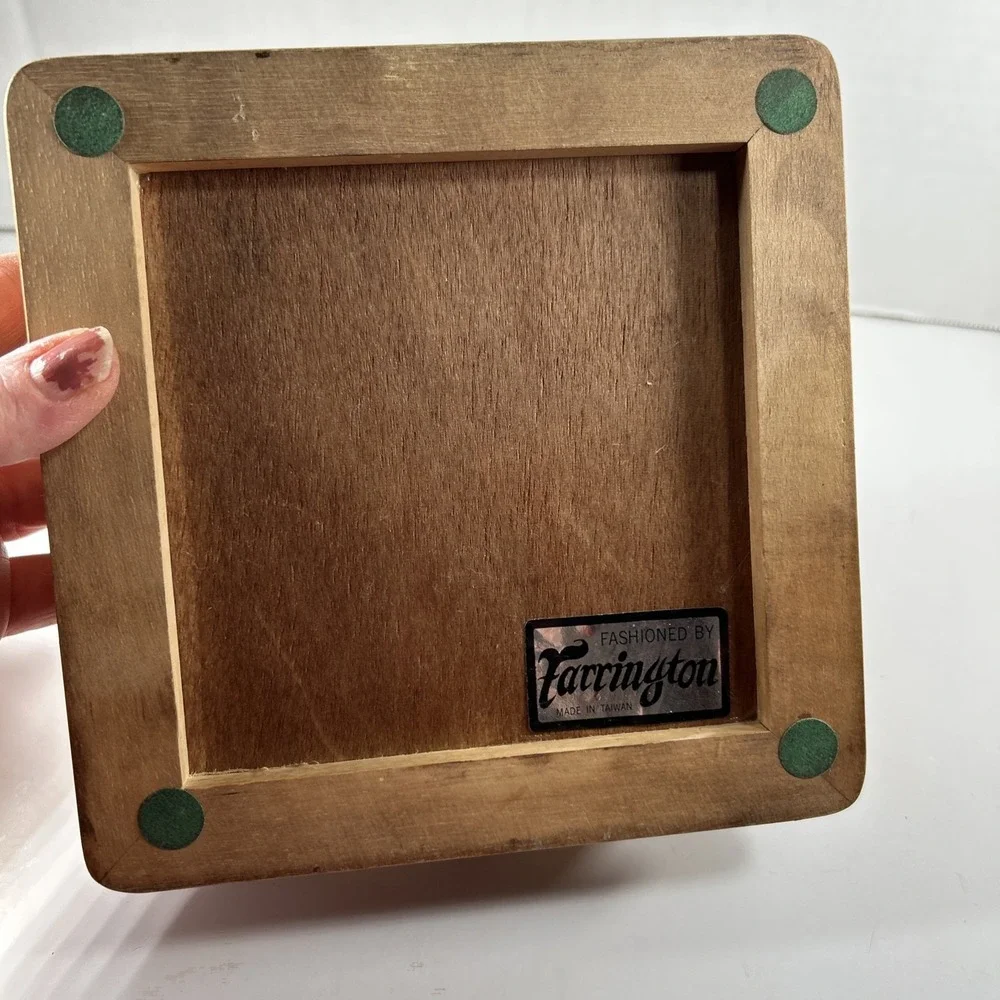 vintage‎ wooden dresser jewelry box Farrington